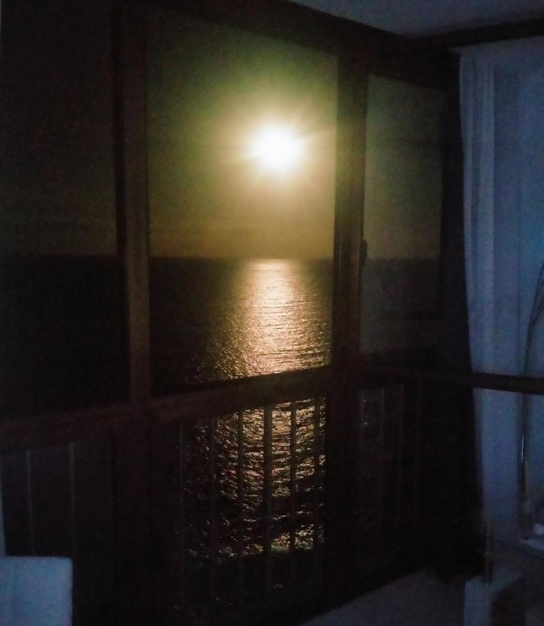 מספאלומס Paradise Ocean View Studio מראה חיצוני תמונה