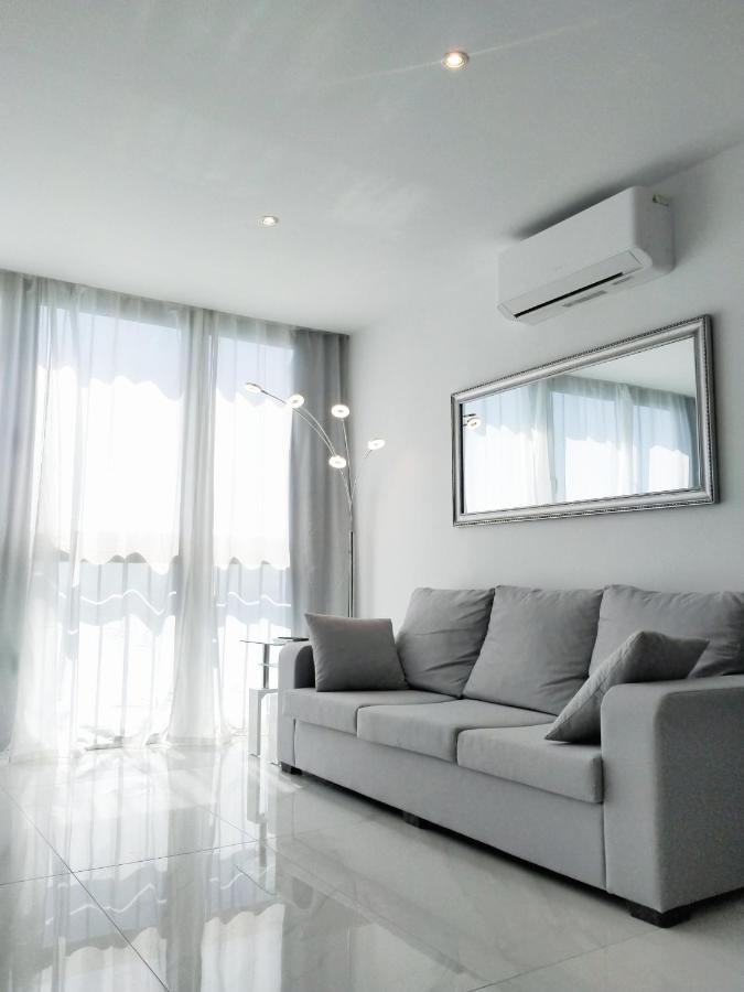 מספאלומס Paradise Ocean View Studio מראה חיצוני תמונה